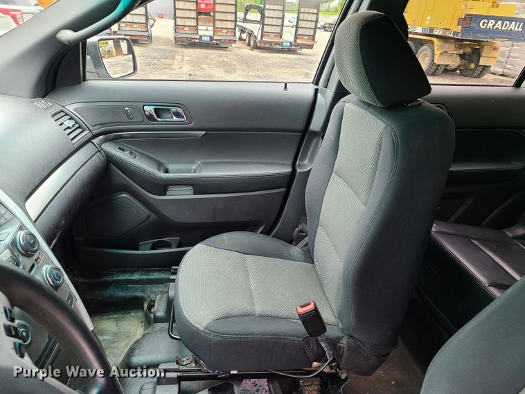 image for item K5901 2014 Ford Explorer Police  SUV