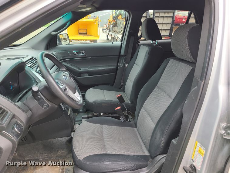 image for item K5902 2014 Ford Explorer Police  SUV