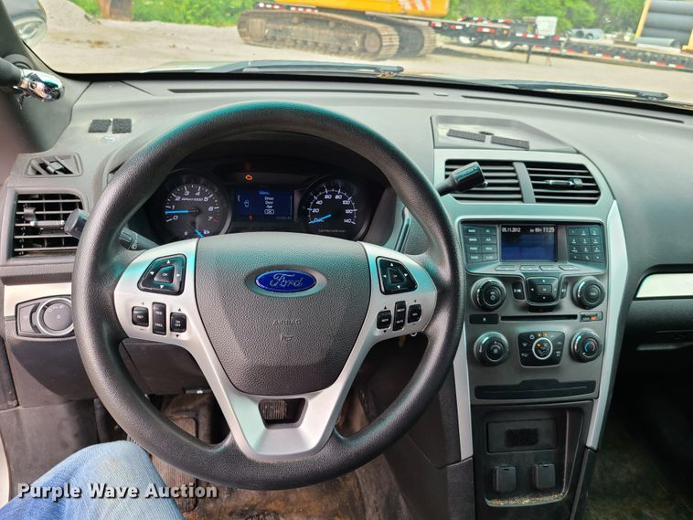 image for item K5902 2014 Ford Explorer Police  SUV