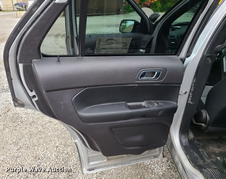 image for item K5903 Ford Explorer  SUV