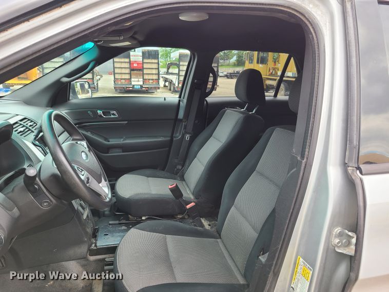 image for item K5903 Ford Explorer  SUV