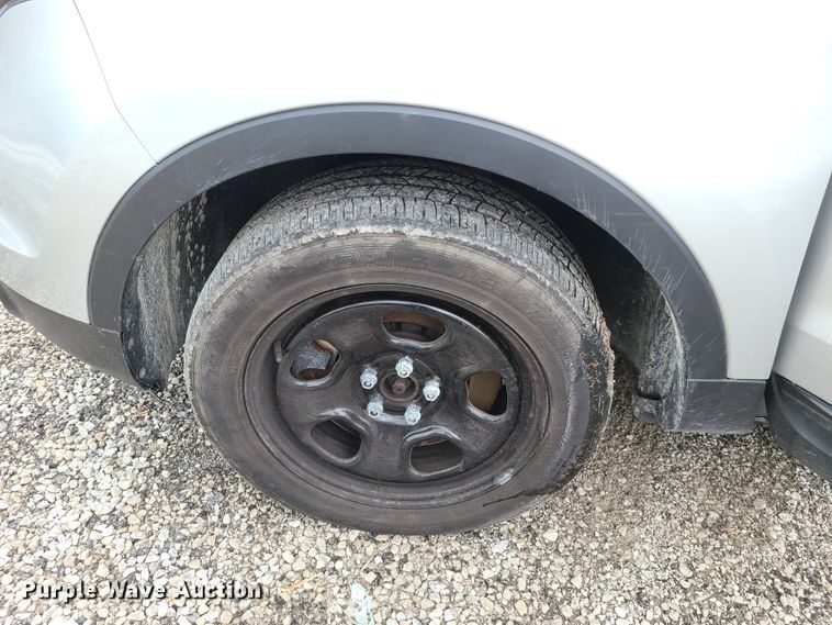 image for item K5903 Ford Explorer  SUV