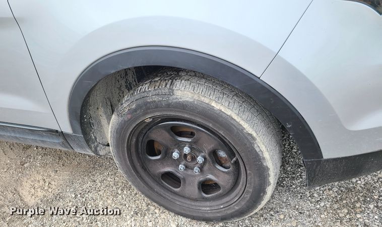 image for item K5903 Ford Explorer  SUV