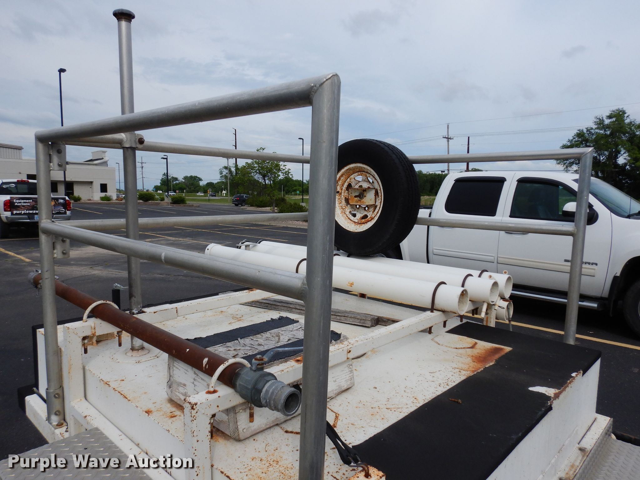 1999 Pemberton 72X87 utility trailer in Manhattan, KS Item GH9797