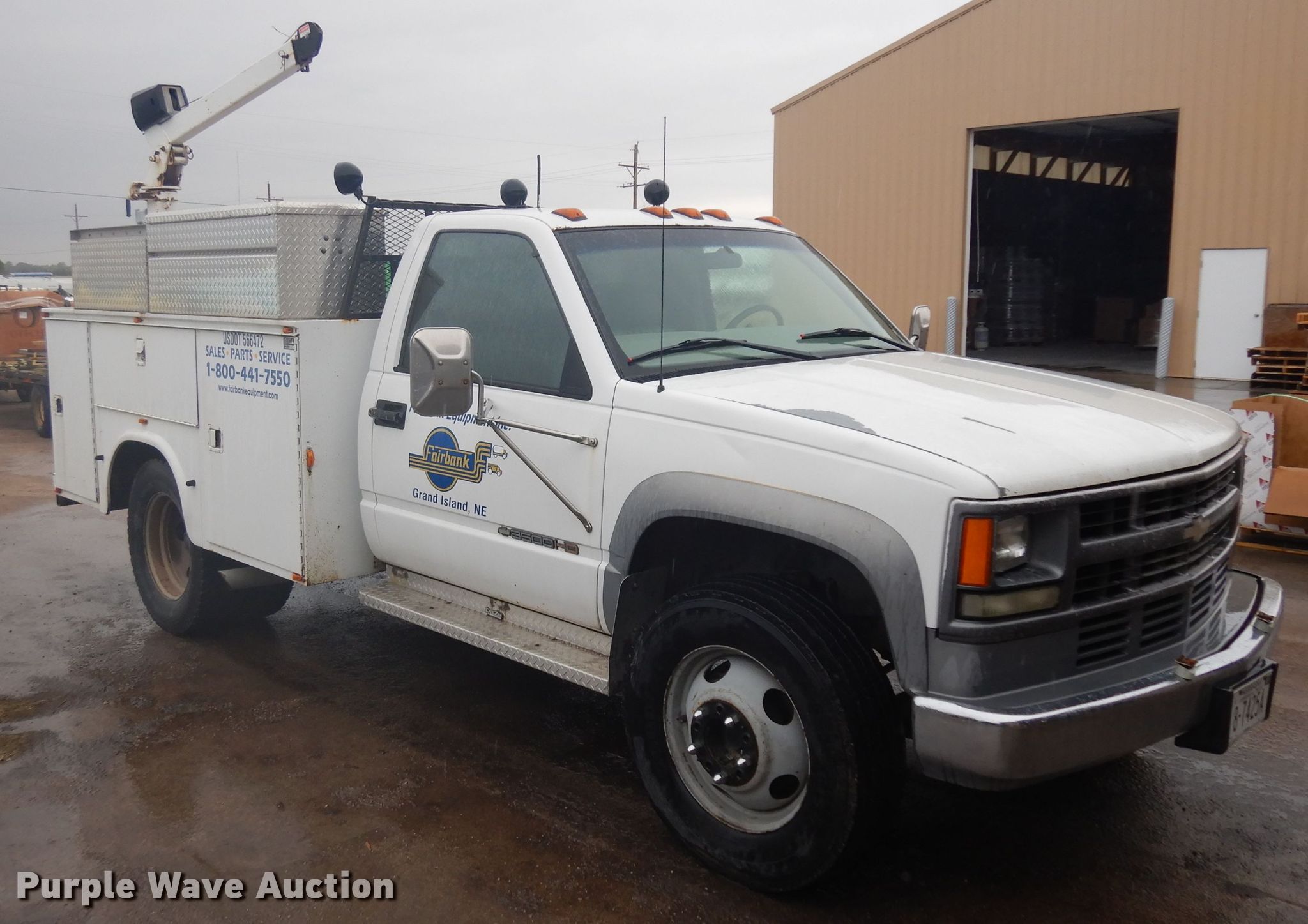 2002 Chevrolet Silverado 3500 utility bed pickup truck with crane in Grand Island, NE | Item 