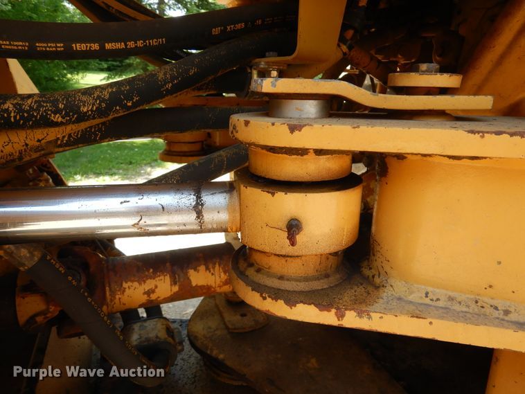 image for item DA8372 2000 Caterpillar 938G  wheel loader