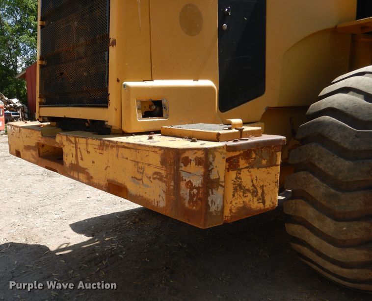 image for item DA8372 2000 Caterpillar 938G  wheel loader