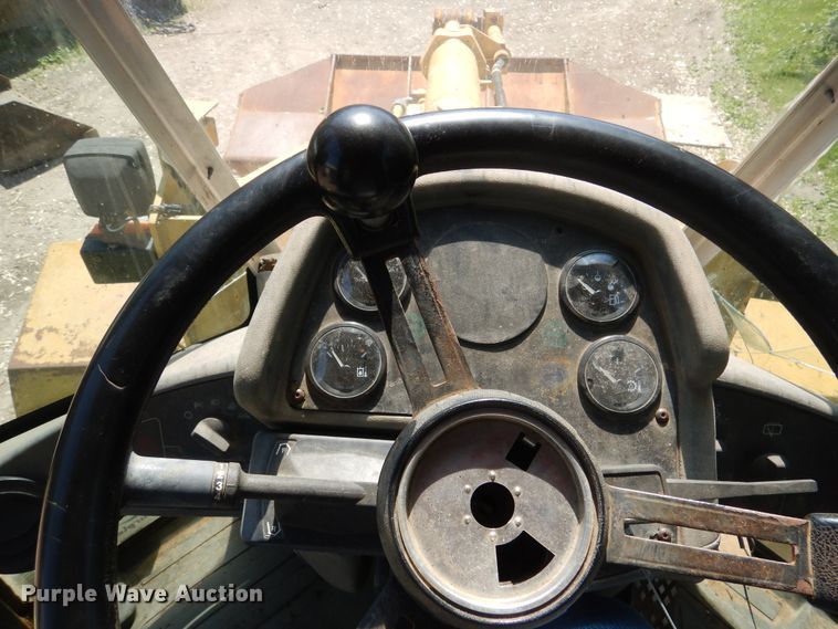 image for item DA8372 2000 Caterpillar 938G  wheel loader