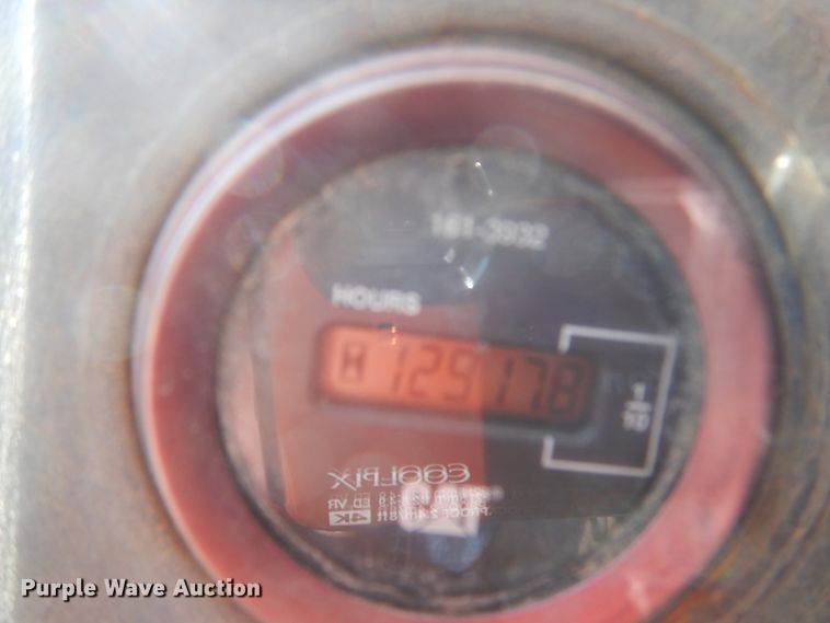 image for item DA8372 2000 Caterpillar 938G  wheel loader