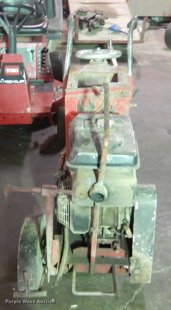 image for item DA8376 Concrete saw