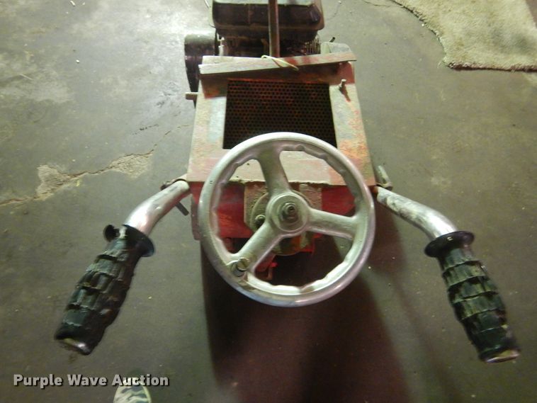 image for item DA8376 Concrete saw