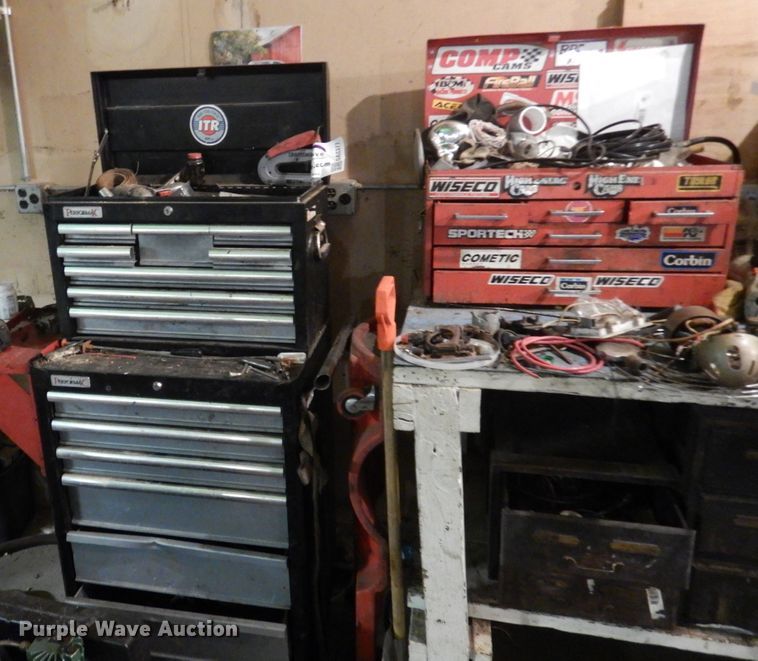 image for item DA8377 (2) toolboxes