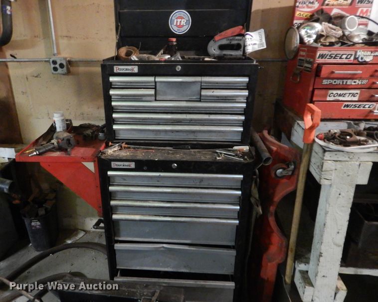 image for item DA8377 (2) toolboxes