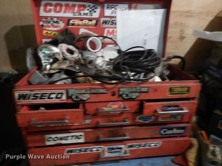 image for item DA8377 (2) toolboxes