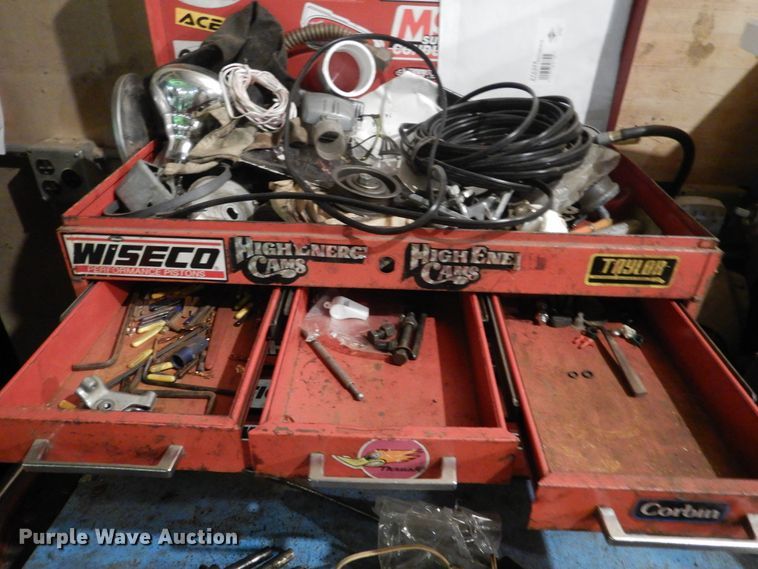 image for item DA8377 (2) toolboxes