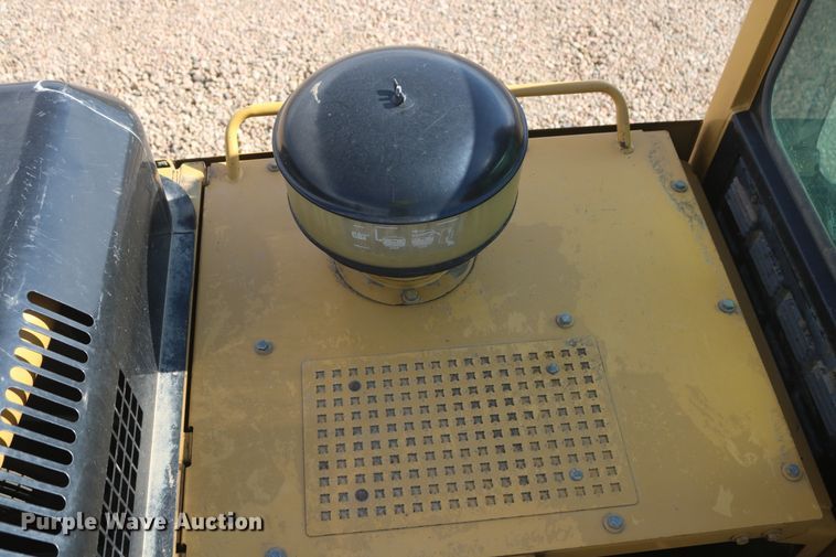 image for item DD6102 2005 Caterpillar 345B  excavator