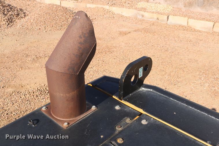 image for item DD6102 2005 Caterpillar 345B  excavator