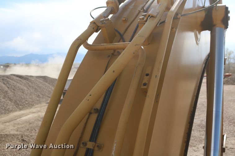 image for item DD6102 2005 Caterpillar 345B  excavator