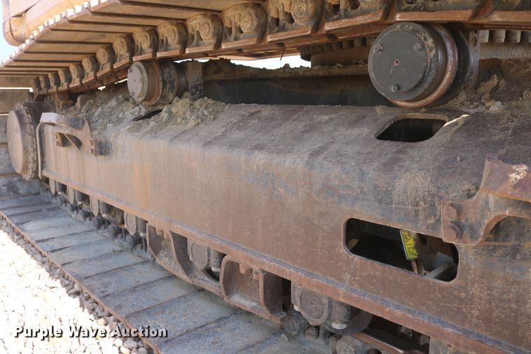 image for item DD6102 2005 Caterpillar 345B  excavator