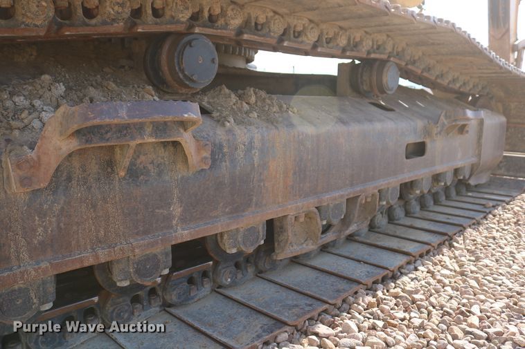 image for item DD6102 2005 Caterpillar 345B  excavator