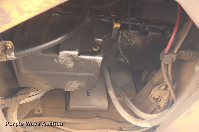 image for item DD6102 2005 Caterpillar 345B  excavator