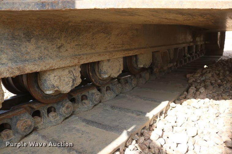 image for item DD6102 2005 Caterpillar 345B  excavator