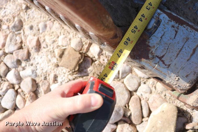 image for item DD6102 2005 Caterpillar 345B  excavator