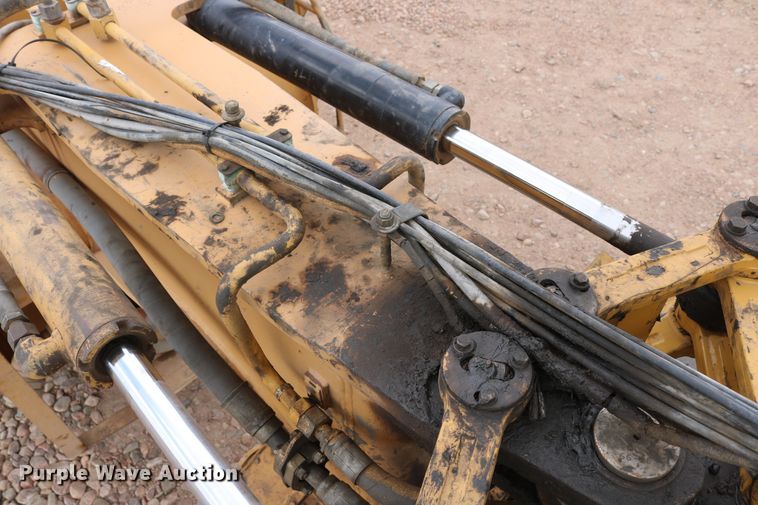 image for item DD6103 1996 Caterpillar 613C  water wagon