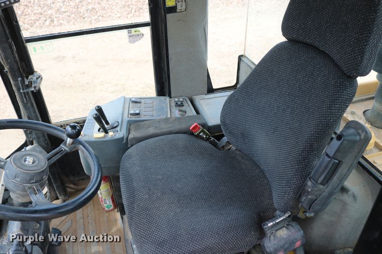 image for item DD6108 2008 Caterpillar 938H  wheel loader