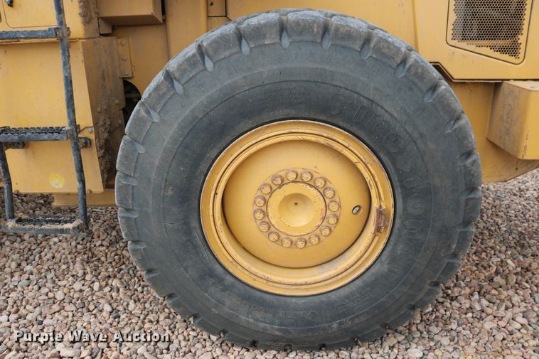 image for item DD6108 2008 Caterpillar 938H  wheel loader