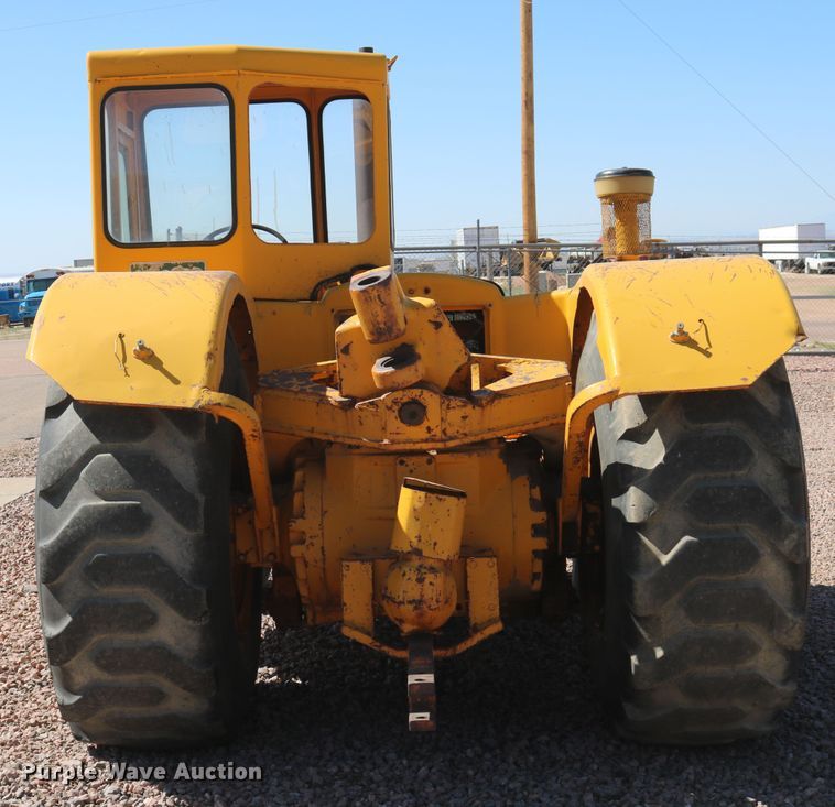 image for item DD6114 John Deere 760 scraper tractor