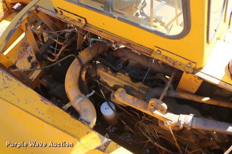 image for item DD6114 John Deere 760 scraper tractor