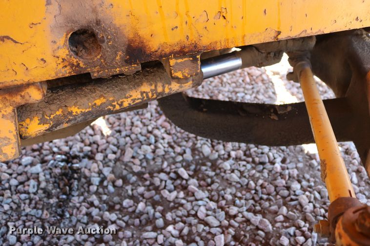 image for item DD6114 John Deere 760 scraper tractor