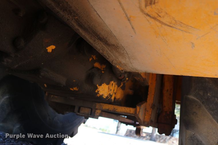 image for item DD6114 John Deere 760 scraper tractor