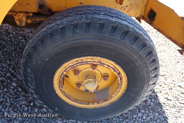 image for item DD6114 John Deere 760 scraper tractor