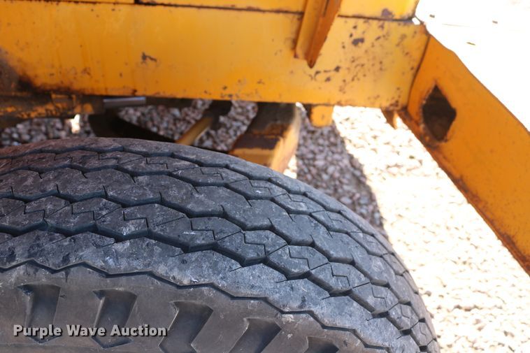 image for item DD6114 John Deere 760 scraper tractor