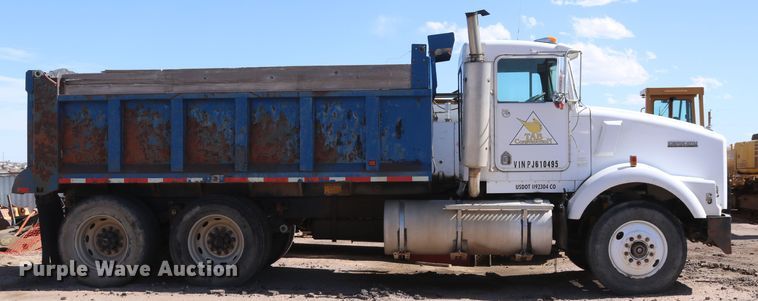 image for item DD6115 1993 Kenworth T800  construction dump truck