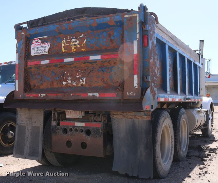 image for item DD6115 1993 Kenworth T800  construction dump truck