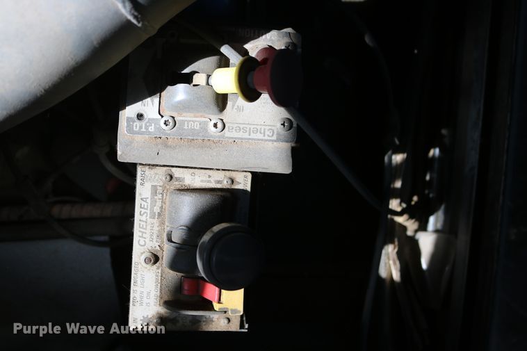 image for item DD6115 1993 Kenworth T800  construction dump truck