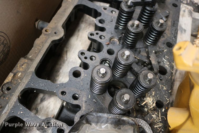 image for item DD6115 1993 Kenworth T800  construction dump truck