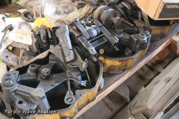 image for item DD6115 1993 Kenworth T800  construction dump truck