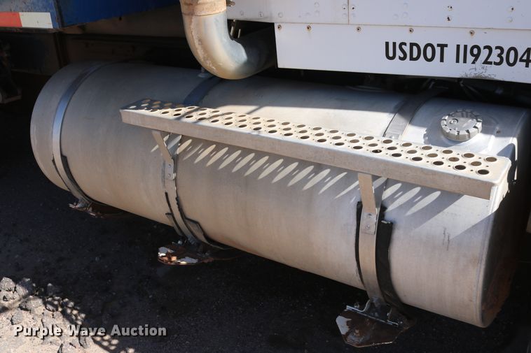 image for item DD6115 1993 Kenworth T800  construction dump truck