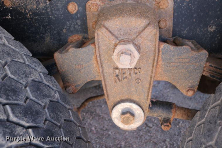 image for item DD6115 1993 Kenworth T800  construction dump truck