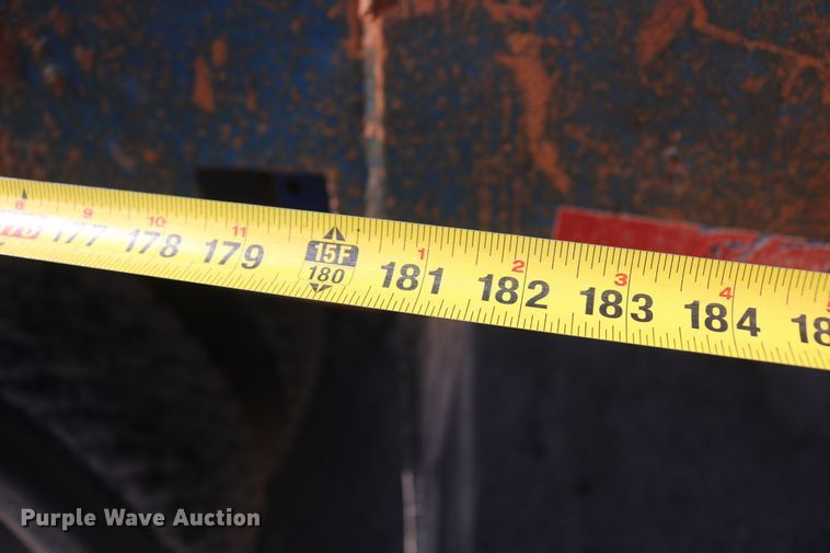 image for item DD6115 1993 Kenworth T800  construction dump truck