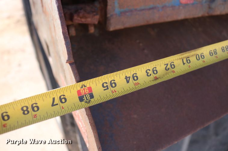 image for item DD6115 1993 Kenworth T800  construction dump truck