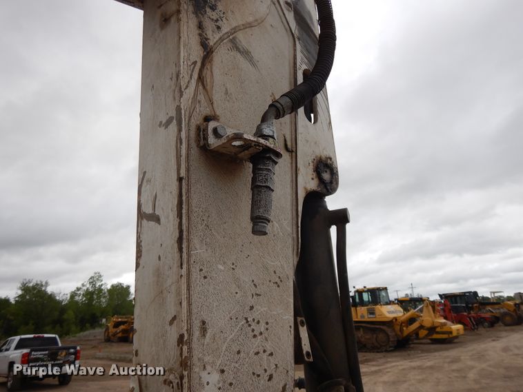 image for item DE5706 2011 Bobcat E60  mini excavator