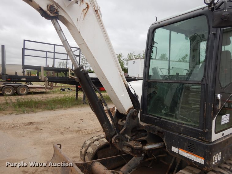 image for item DE5706 2011 Bobcat E60  mini excavator