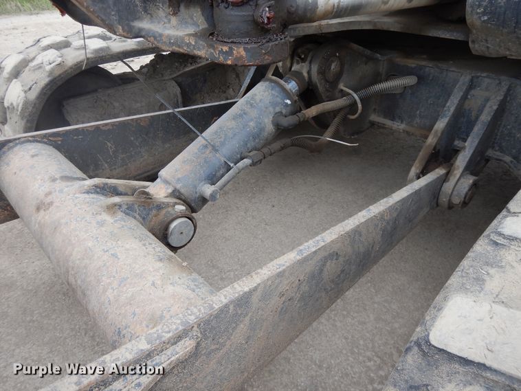 image for item DE5706 2011 Bobcat E60  mini excavator