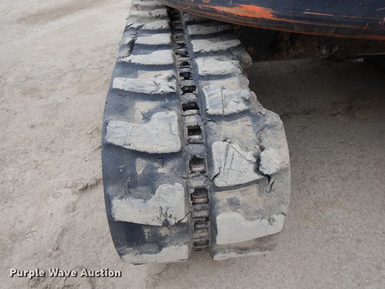 image for item DE5706 2011 Bobcat E60  mini excavator