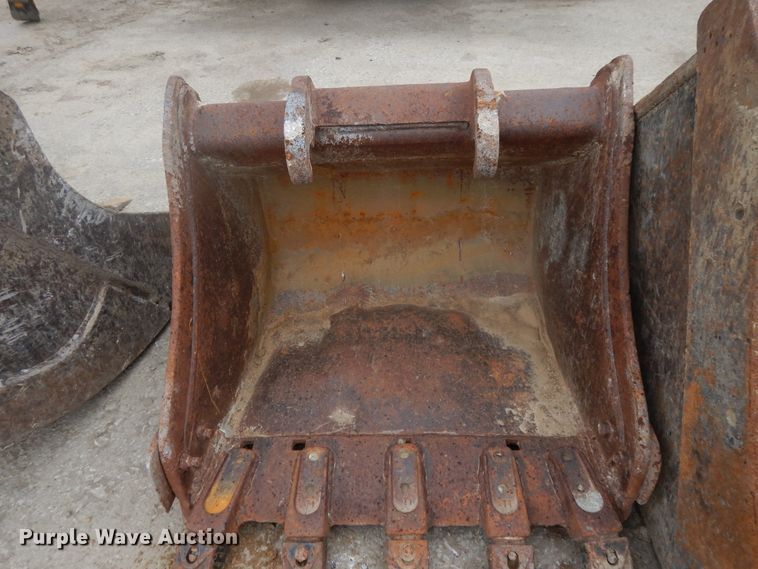 image for item DE5706 2011 Bobcat E60  mini excavator